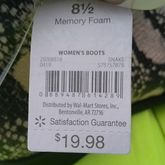 Women Snake Skin Boots - Picture 8 of 8